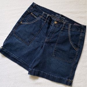 Gloria Vanderbilt Slimming Effects Denim Shorts